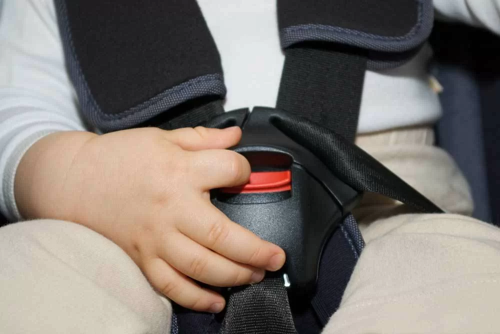omologazione di un seggiolino auto